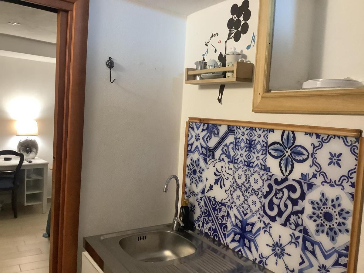 נאפולי Tinnyhouse מראה חיצוני תמונה