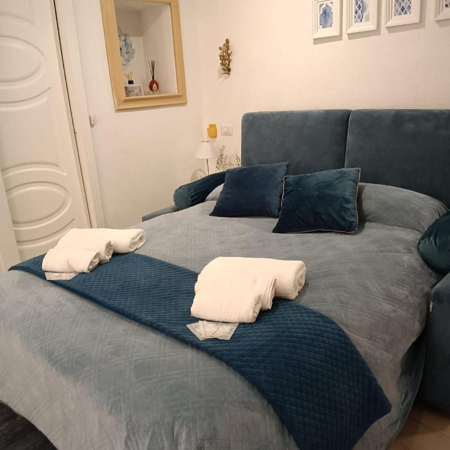 נאפולי Tinnyhouse מראה חיצוני תמונה