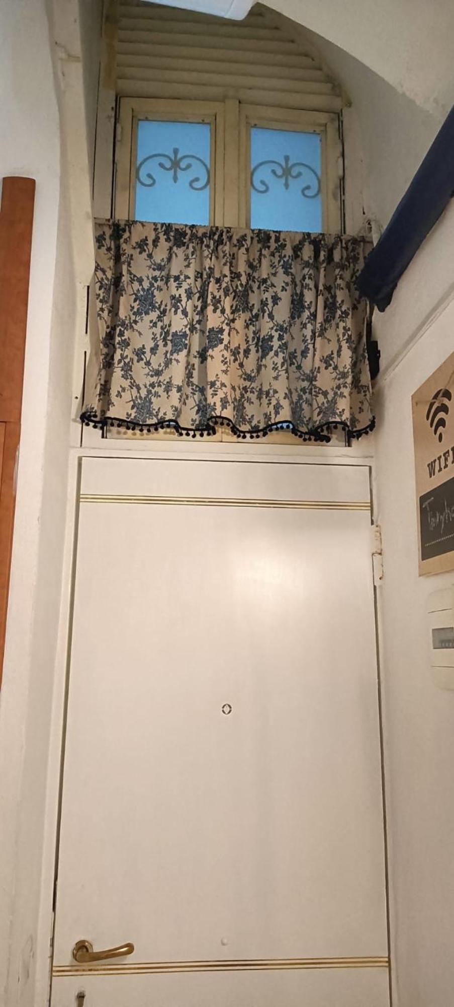 נאפולי Tinnyhouse מראה חיצוני תמונה
